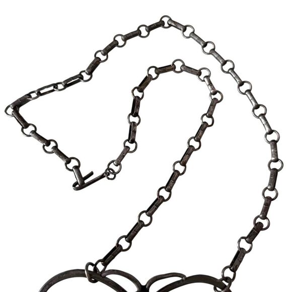 Vintage Silver Metal Wire Butterfly Pendant Necklace - Picture 5 of 5